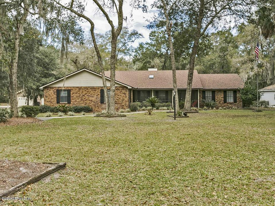 1st image of 17446 Elsinore Dr