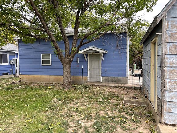 3rd image of 2318 Thompson Ave
