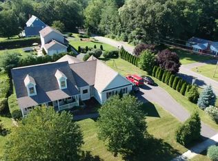 8 Gorski Dr, South Windsor, CT 06074