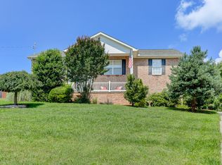 516 Bowers Park Cir, Knoxville, TN 37920