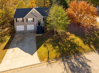 6910 Cedar Ridge Dr, Gainesville, GA 30506