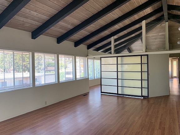 2nd image of 2828 Upshur St #3B