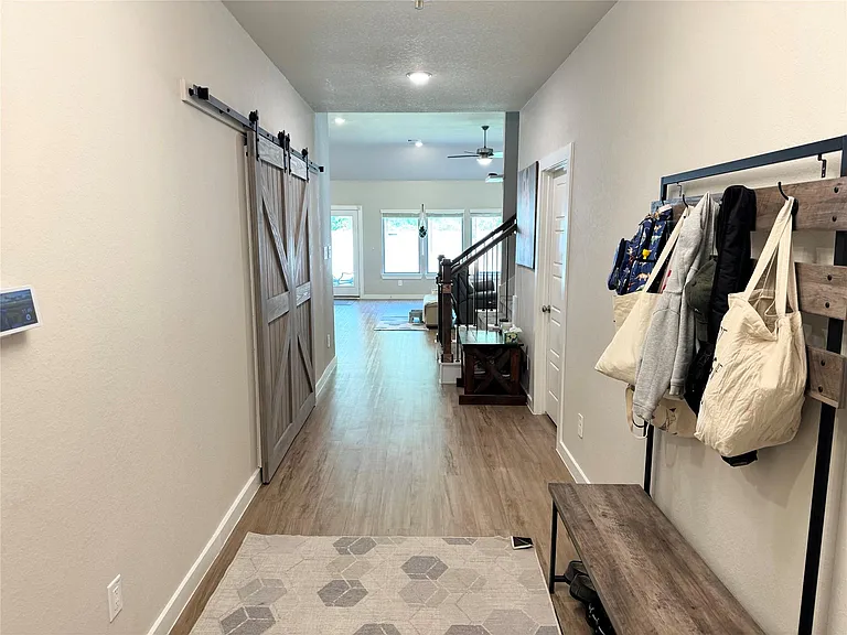 21759 Thicket Point Ln — Photo 3