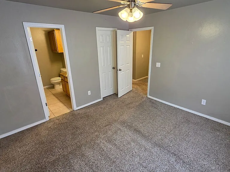 1716 W Palm Pl — Photo 18