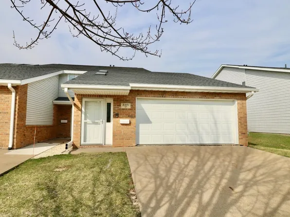 2281 Pasadena Dr Unit 57, Dubuque, IA 52001