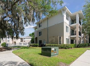 3921 SW 34th St APT 102, Gainesville, FL 32608