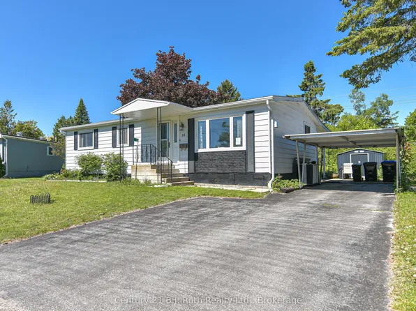 14 Muir Dr, Oro Medonte, ON L3V 0P9