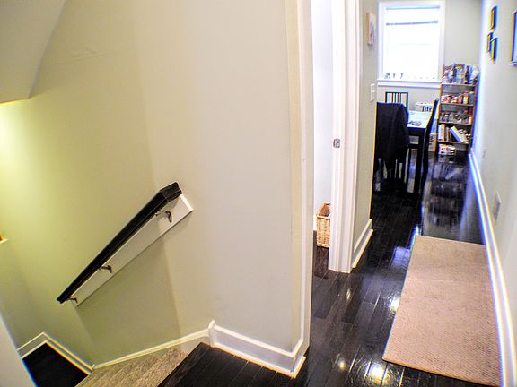 4th image of 2631 Catharine St