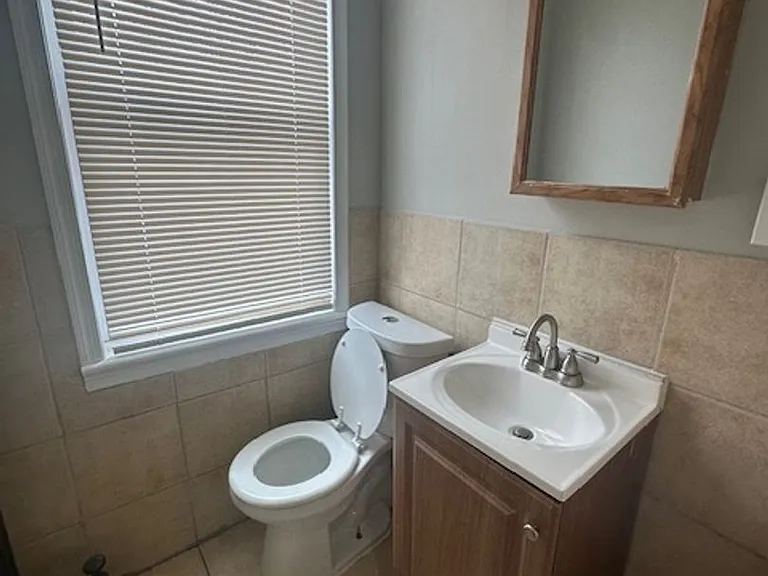 2585 W Fayette St — Photo 9