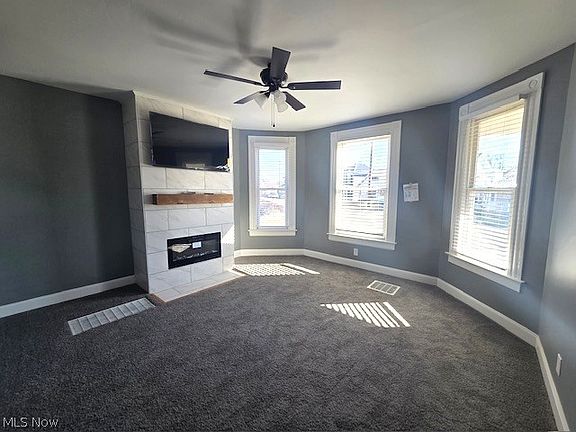 3rd image of 1523 Linden Ave