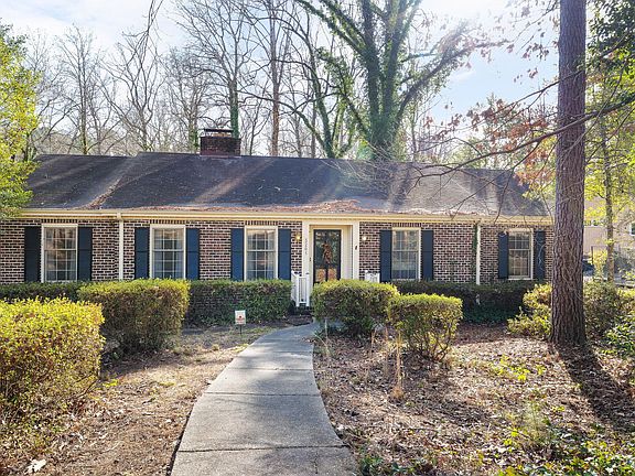 2nd image of 3201 Hayden Ct