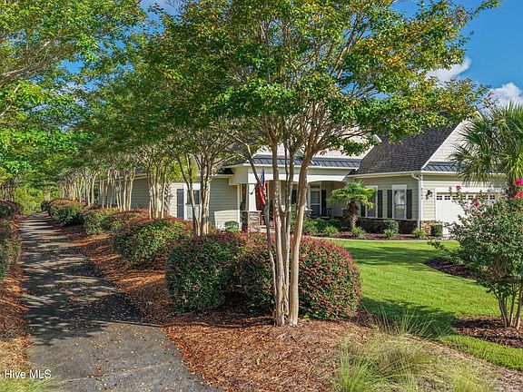 3rd image of 8343 Compass Pointe East Wynd NE