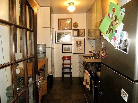 Rented by City Connections Realty | media 19