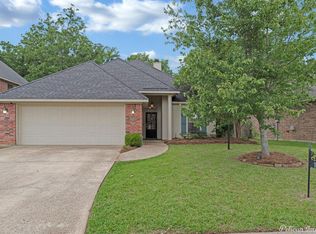 1164 Pelican Creek Dr, Shreveport, LA 71106