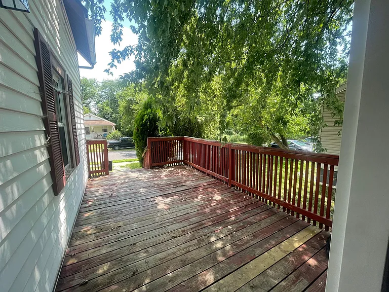 7163 Chandler Ave — Photo 3