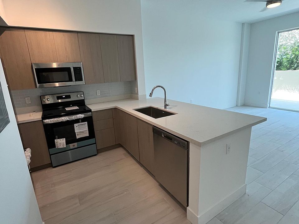 1st image of 500 E Dania Beach Blvd #5