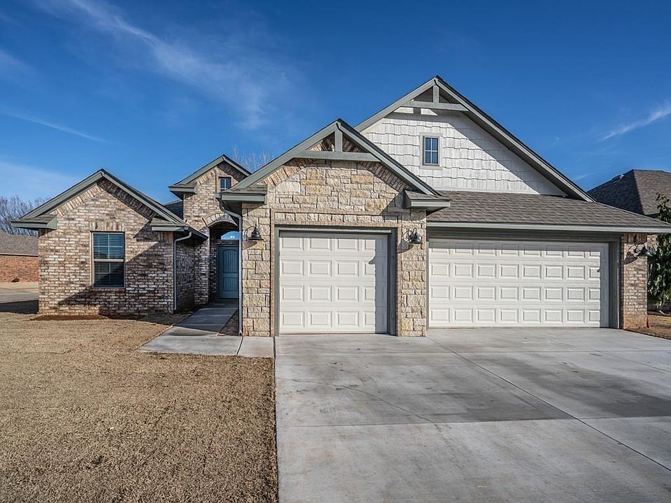 1st image of 709 Black Mesa Ct