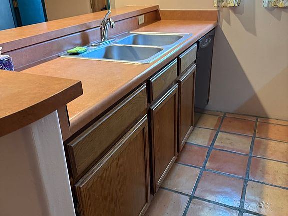 3rd image of 3675 W Placita Del Correcaminos