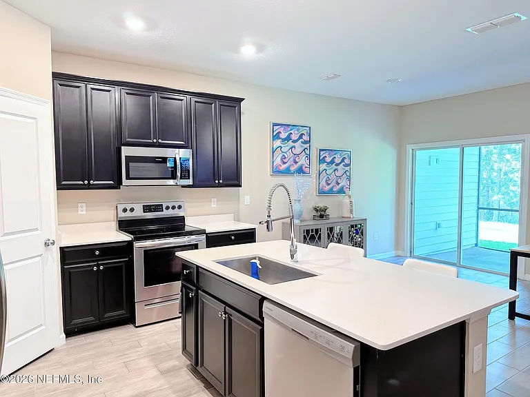 294 Boracay Cir — Photo 6