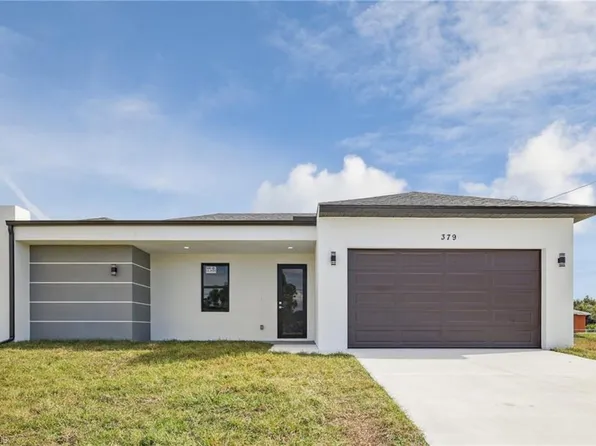 2004 Curry AVE N, LEHIGH ACRES, FL 33971