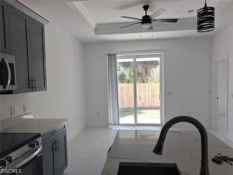 3034 Price Ave — Photo 5