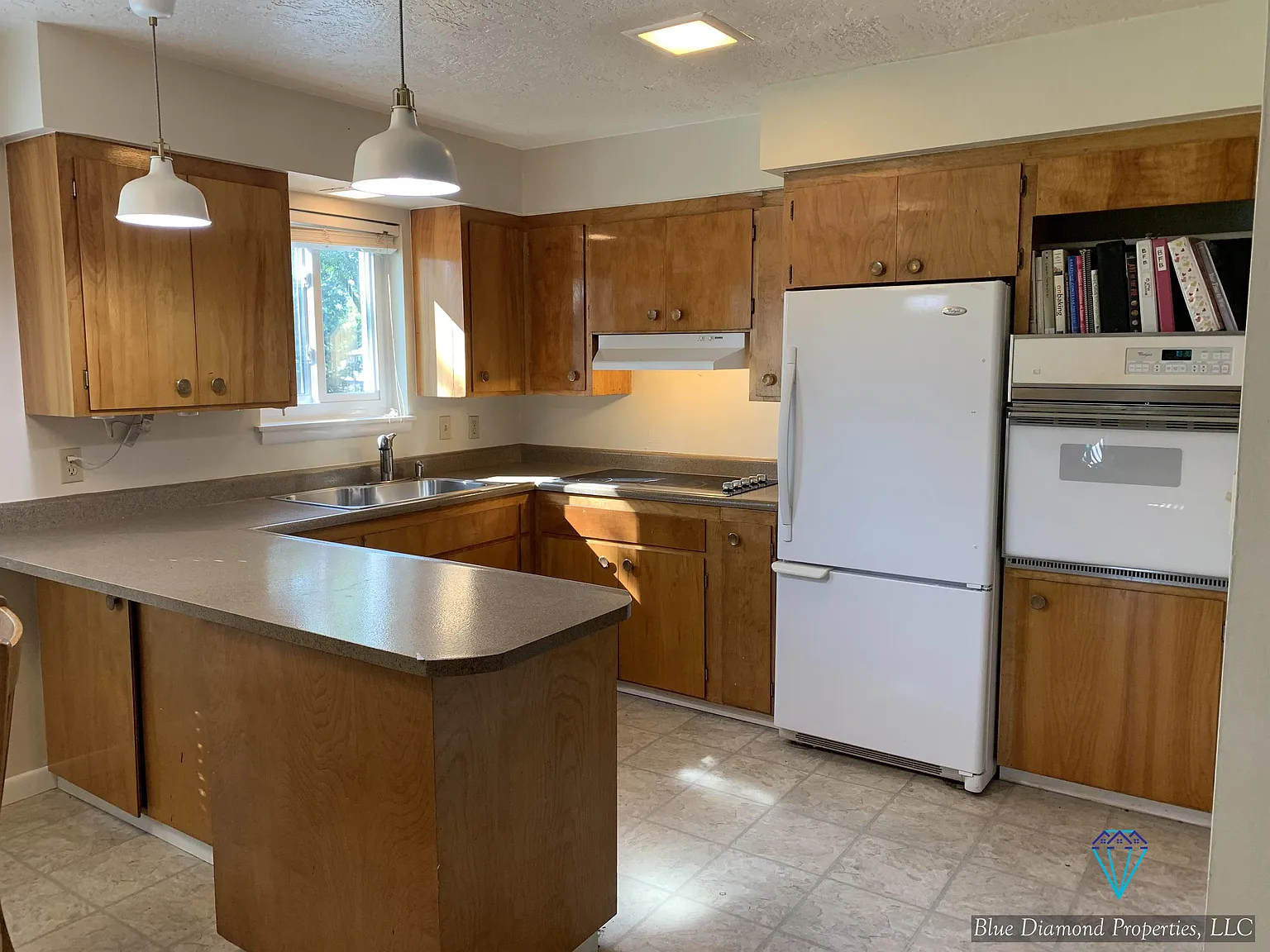2821 N Weaver Cir - Room 3 — Photo 4