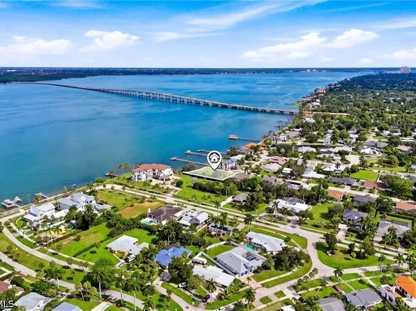 8441 Casa Del Rio Ln, Fort Myers, FL 33919