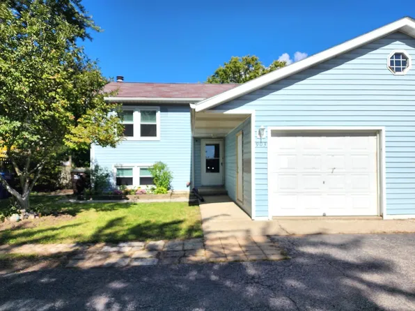 903 E Liberty St, Wauconda, IL 60084