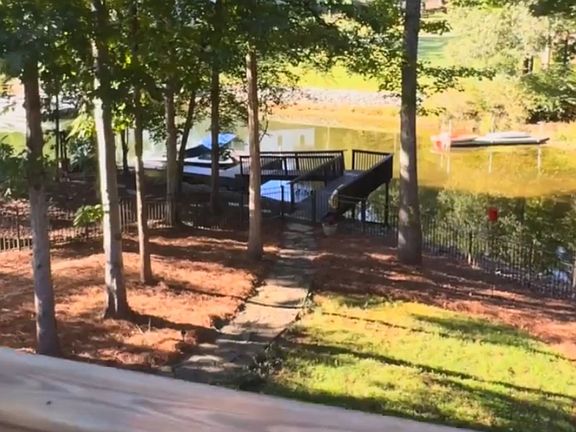 4th image of 329 Stumpy Creek Rd