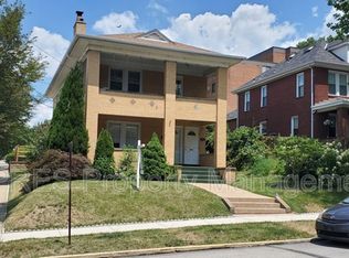 357-359 Washington Ave, Oakmont, PA 15139