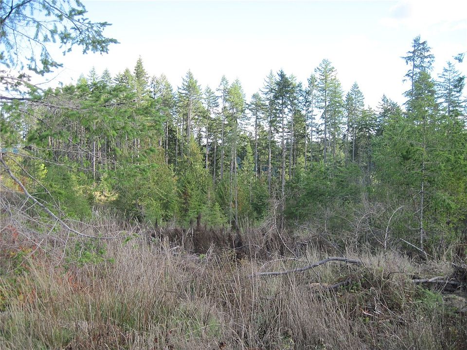 2nd image of 0 E "b" St