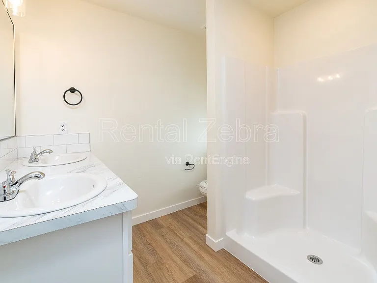 663 SE Dunham St #2 — Photo 7
