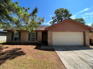 12338 Kingslake Forest Dr, Houston, TX 77044