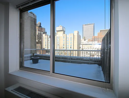 Rented by BLU Real Estate | media 3