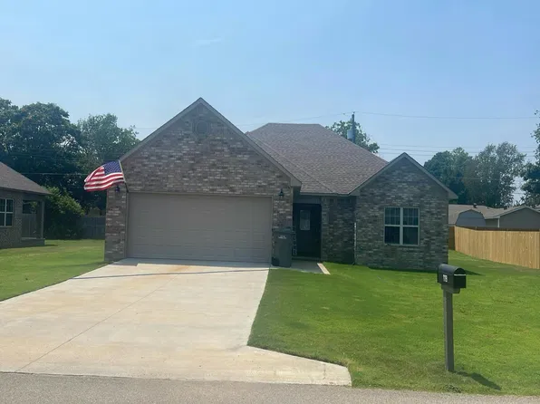 119 Pecan St, Lake City, AR 72437