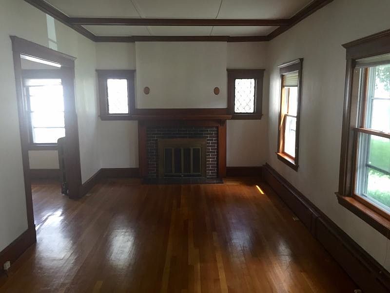 1st image of 137 Norwood Ave