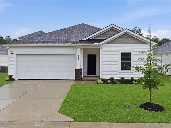 705 Parry Ct, Woodruff, SC 29388