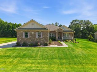 109 W Paige Wynd Dr, Angier, NC 27501