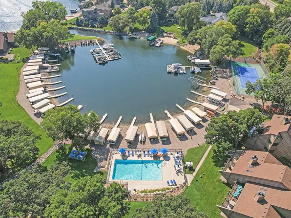 6538 Harbor View Cir NE, Prior Lake, MN 55372