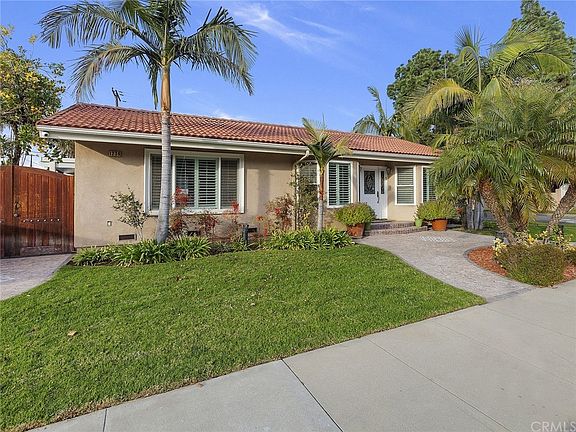 3rd image of 1239 E Baldwin Ave