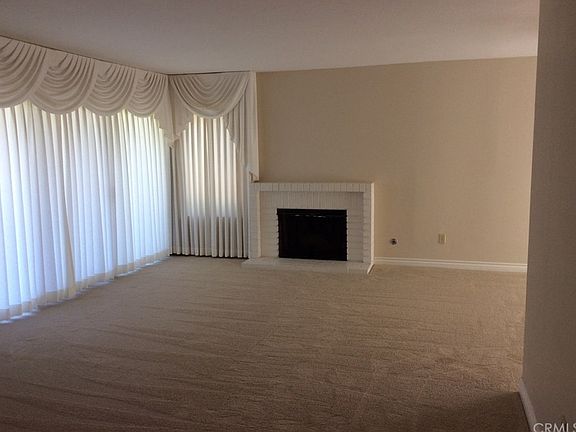 3rd image of 17497 Plaza Del Curtidor Unit 182