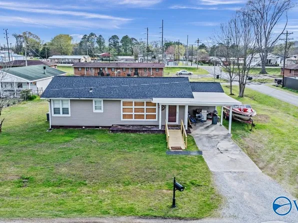 505 Nebraska Ave, Stevenson, AL 35772