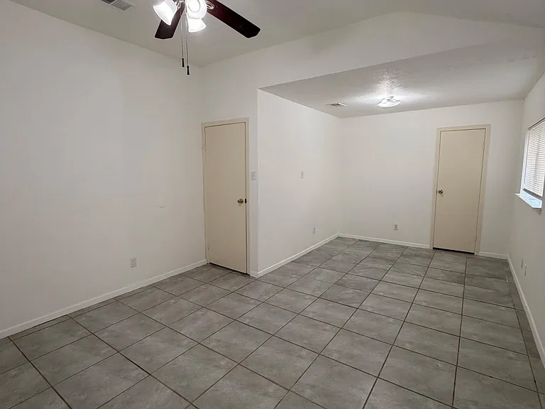 3119 Trembling Creek Cir — Photo 12