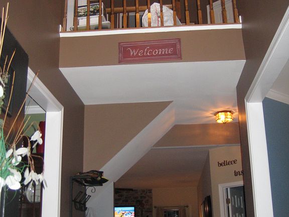 2-Story Foyer