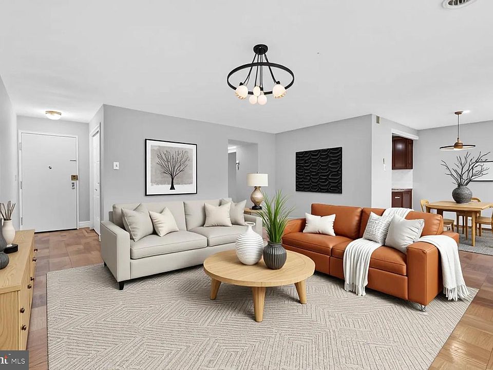 1st image of 10428 Rockville Pik #301