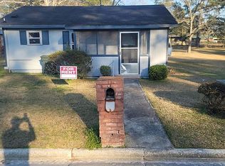 720 9th St NW, Moultrie, GA 31768