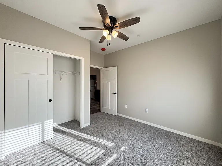 757 Parent St — Photo 24