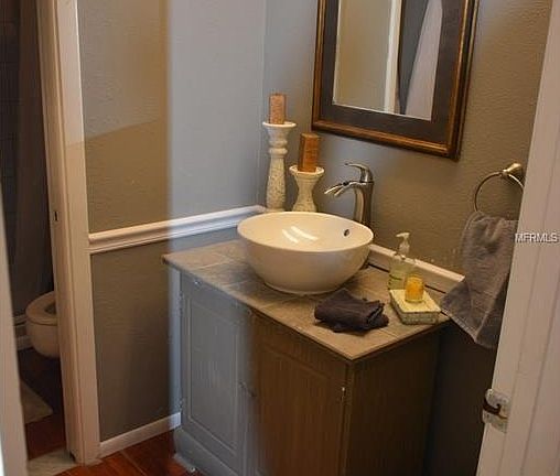 2nd image of 4106 Avenida Madera