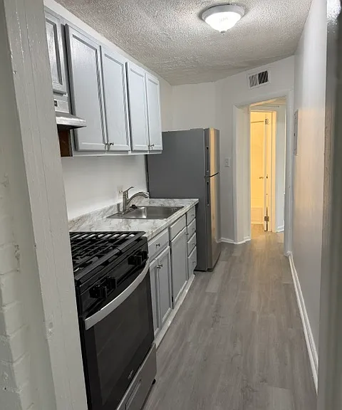 3141 Buena Vista Ter SE #3 — Photo 6