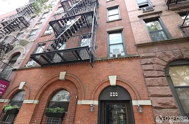 Rented by Oxford Property Group | media 7